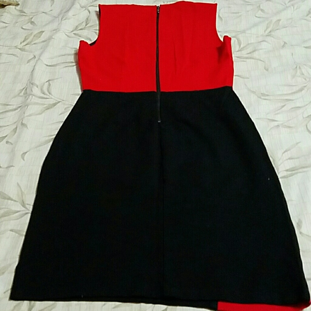 Kenneth Cole - Picture 3 of 3
